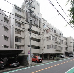 渋谷原町アビタシオン 建物画像1