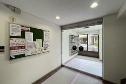 ハイライフ用賀 建物画像1