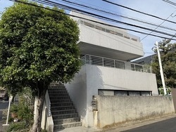 北沢1丁目マンション 建物画像1