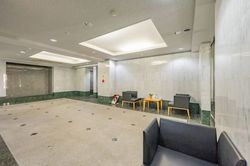 グラーサ学芸大学 建物画像1