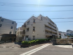 シャルマンコーポ中野坂上 建物画像1