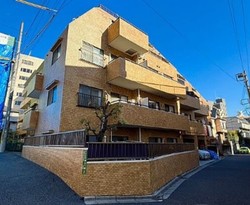 ライオンズマンション新大塚 建物画像1