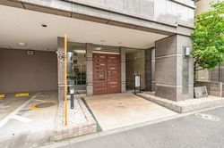 シャリエ赤羽アプローズ 建物画像1