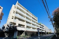 リリーゼ練馬中村南 建物画像1