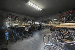 コスモ十条グランシティ 建物画像1