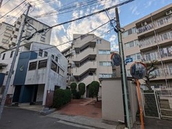 サニーフラット 建物画像1