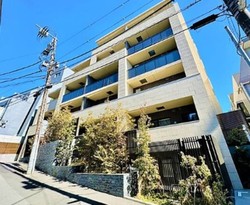 オープンレジデンシア北参道ザ・ハウス 建物画像1