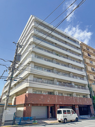 ユテライズ根岸 建物画像1