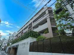 ライオンズヒルズ参宮橋 建物画像1
