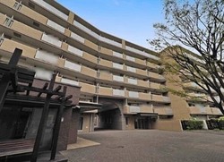 ガーデンポート2番館 建物画像1