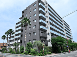 ライオンズウイングゲート 建物画像1