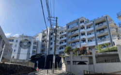 ロイヤルシーズン溝の口CASA 建物画像1