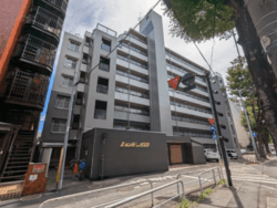 レインボー烏山 建物画像1