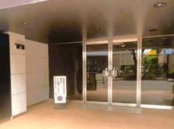 ライオンズマンション三鷹A棟 建物画像1