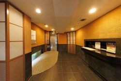 コアマンションフリージオ上野 建物画像1