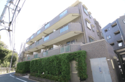 ドメイン東新宿 建物画像1