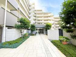 マスターテラス中野平和の森公園 建物画像1