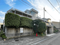 コスモヒルズ東松原 建物画像1