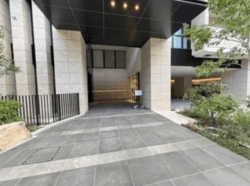 ブランズ本郷 建物画像1