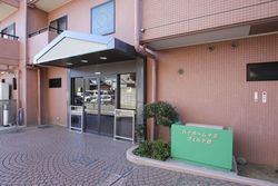 ハイホーム十条ヴェルデ館 建物画像1