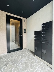 グランツ文京千駄木 建物画像1