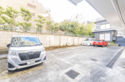 マンション四谷 建物画像1