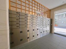 メトロハイツ西落合 建物画像1