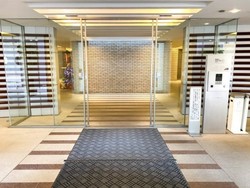 ザ・クレストシティ パークコート 建物画像1