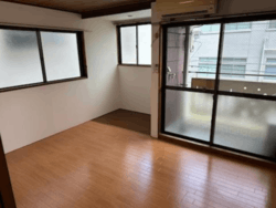 コーポマルイノ 建物画像1