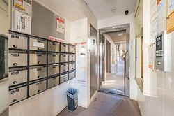 クリスタルパレス中板橋 建物画像1