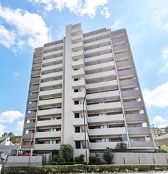 コスモ板橋小豆沢 建物画像1