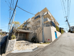 パークホームズ横濱松ヶ丘 建物画像1