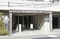リーベスト三鷹新川 建物画像1