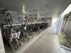 レジデンス若林 建物画像1