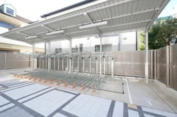 ラフィスタ方南町 建物画像1