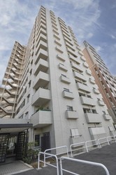 梅屋敷パークファミリア 建物画像1