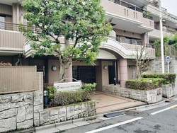 朝日ラ・パリオ中野上高田 建物画像1