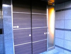 リビオ中野坂上パークフロント 建物画像1