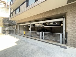 シャリエ本郷菊坂 建物画像1