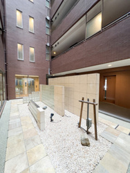 クレストフォルム上野の杜 建物画像1