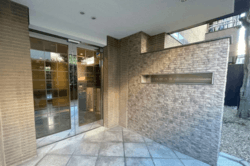 レグナス市ヶ谷払方町 建物画像1