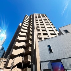 ナイスアーバン中野坂上 建物画像1