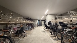 イニシア横浜桜木町 建物画像1