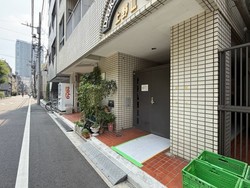 ダイカンプラザ上野3 建物画像1
