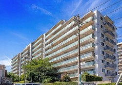 フランヴィーヴル富士見台 建物画像1