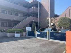 ルイシャトレ大倉山 建物画像1