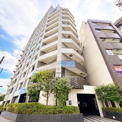 ファミール赤羽ラ・ヴィーヌ 建物画像1
