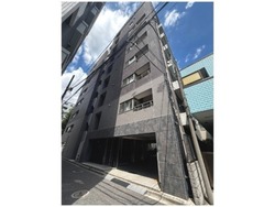 スパシエ新中野カステール 建物画像1