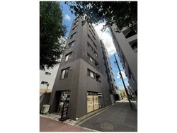 スパシエ新中野カステール 建物画像1