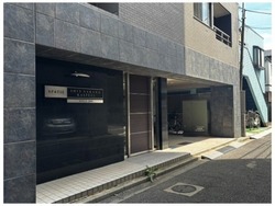 スパシエ新中野カステール 建物画像1